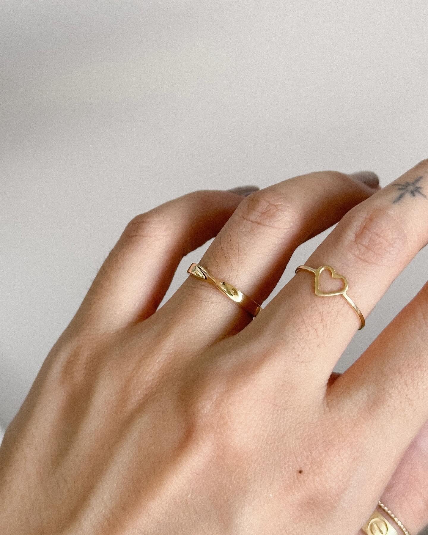 The Knot Stacker Band in Solid Gold