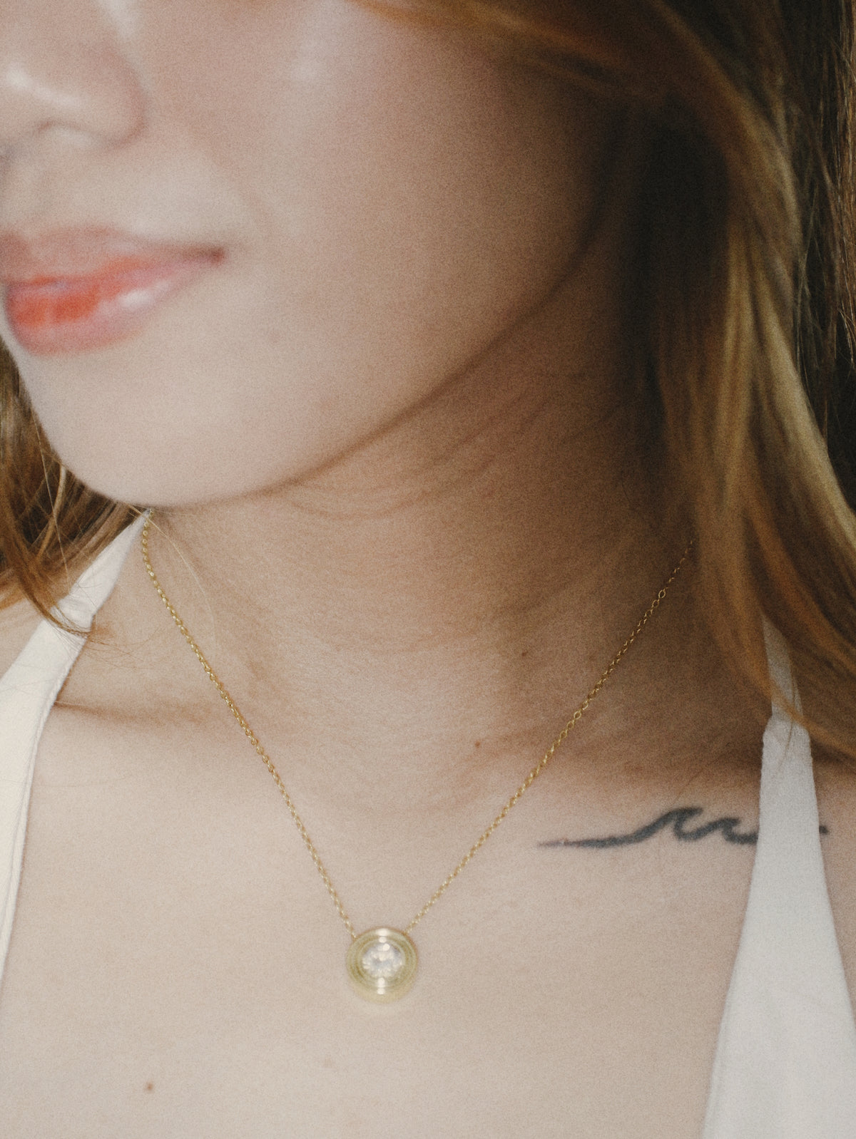 Multi Bezel Classic Haze Solitaire Necklace