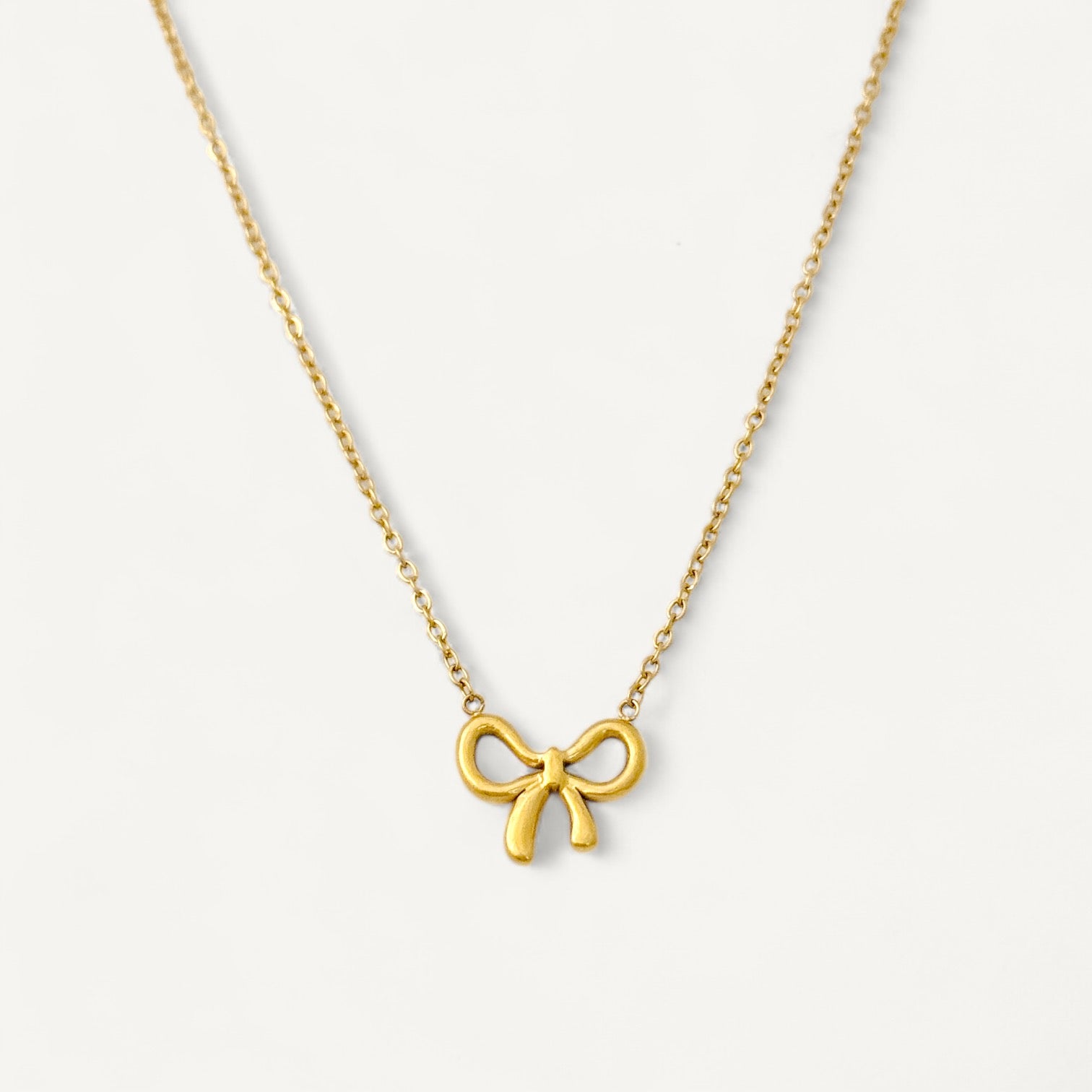The Mini Ribbon Necklace