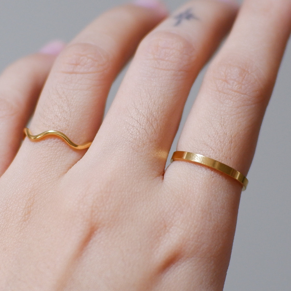 The Flat Stacker Band in 1.5mm