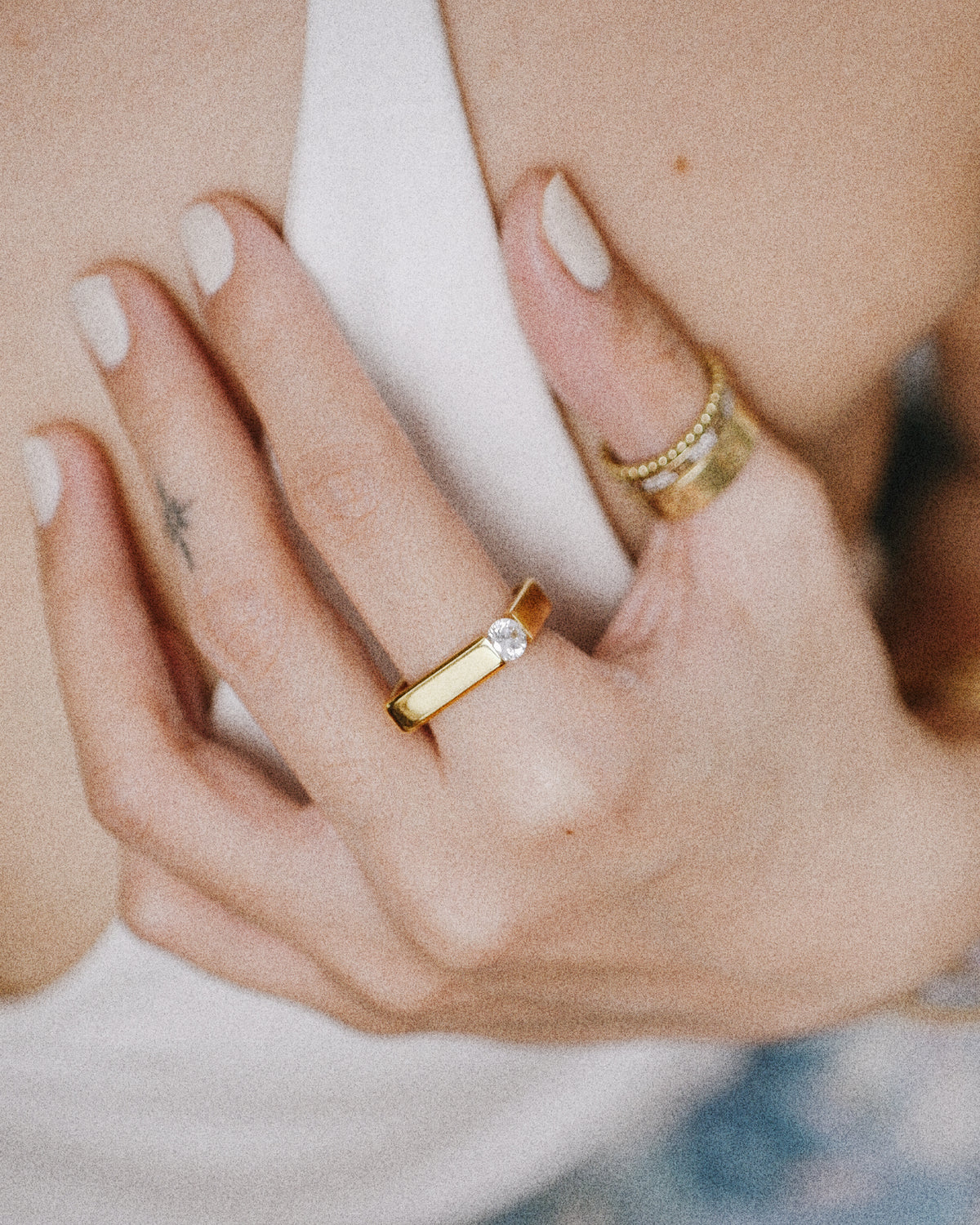 Side Solitaire Square Band Ring