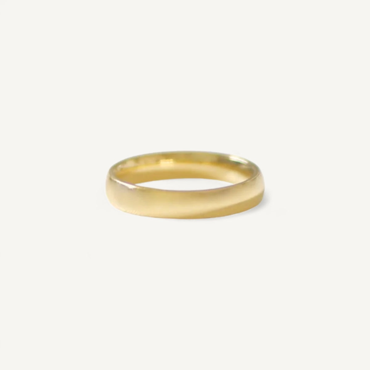 The Dainty Curved 4mm Band
