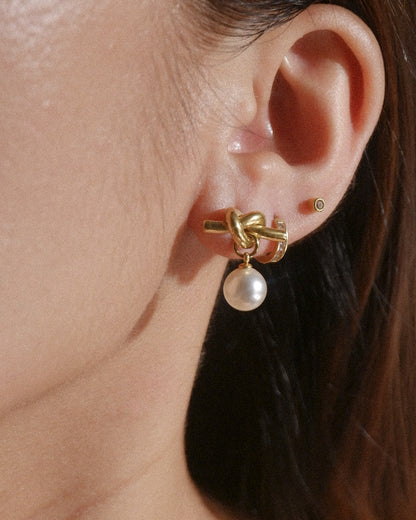 The Knot Pearl Earrings