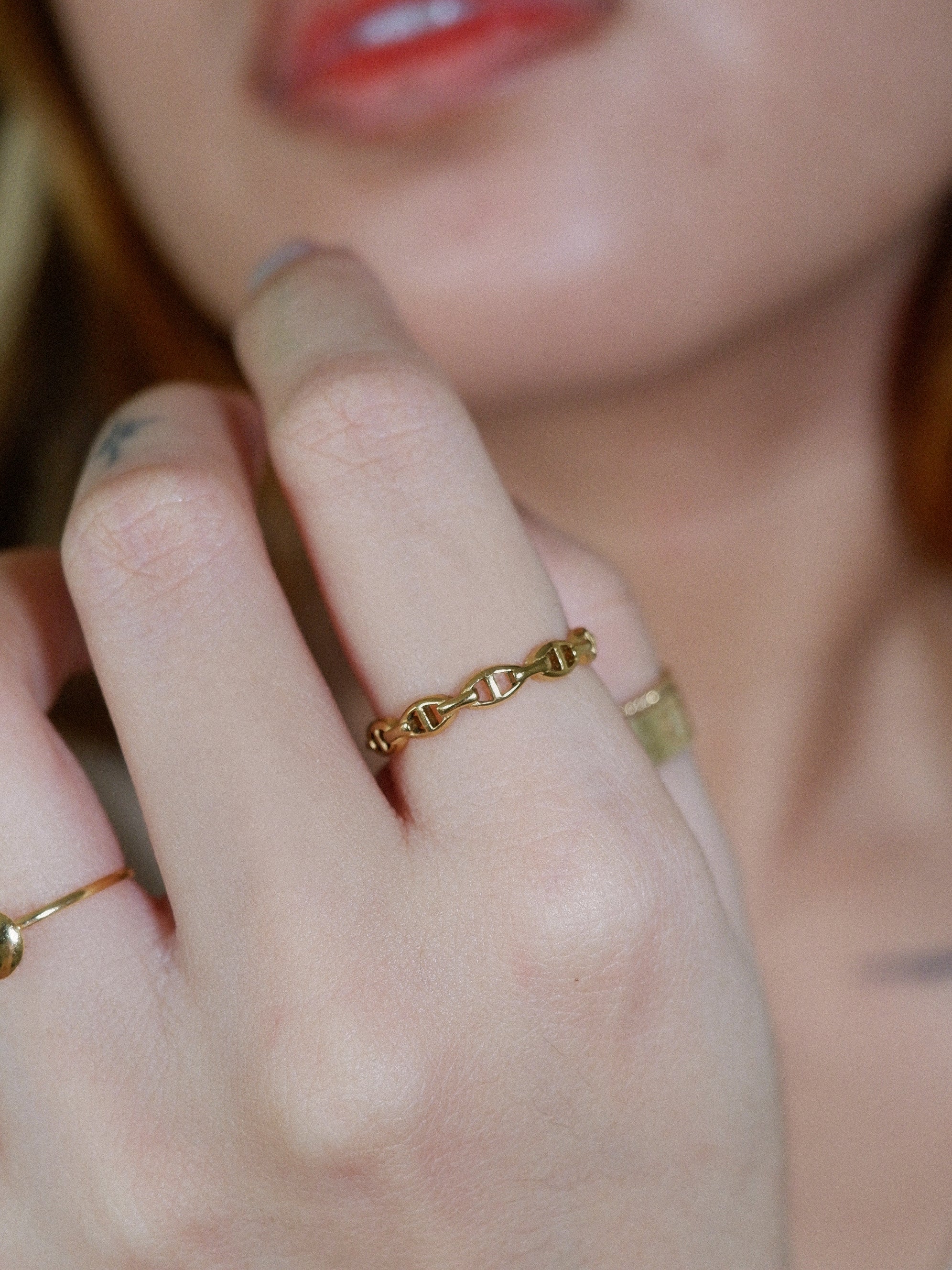 The Designer Solid Chain Band