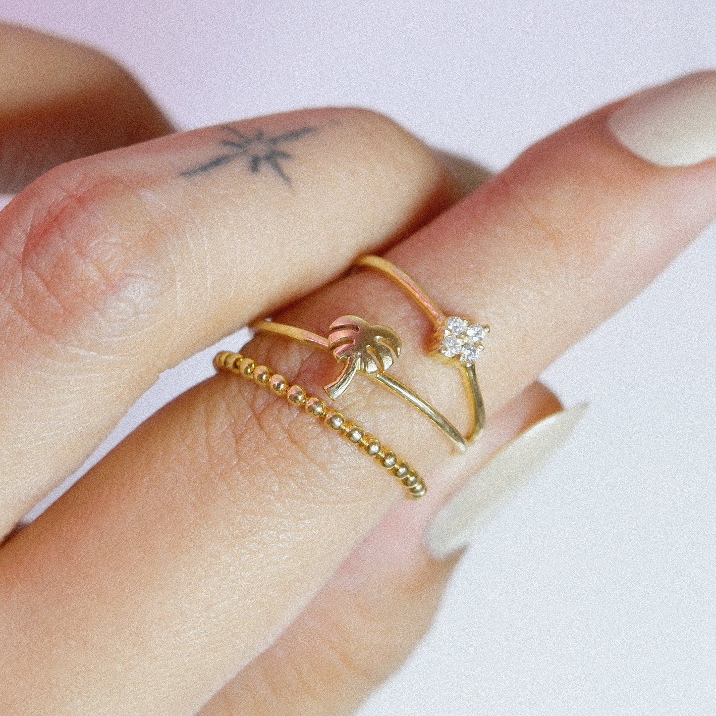 The Story Birthstone Ring in Solid Gold