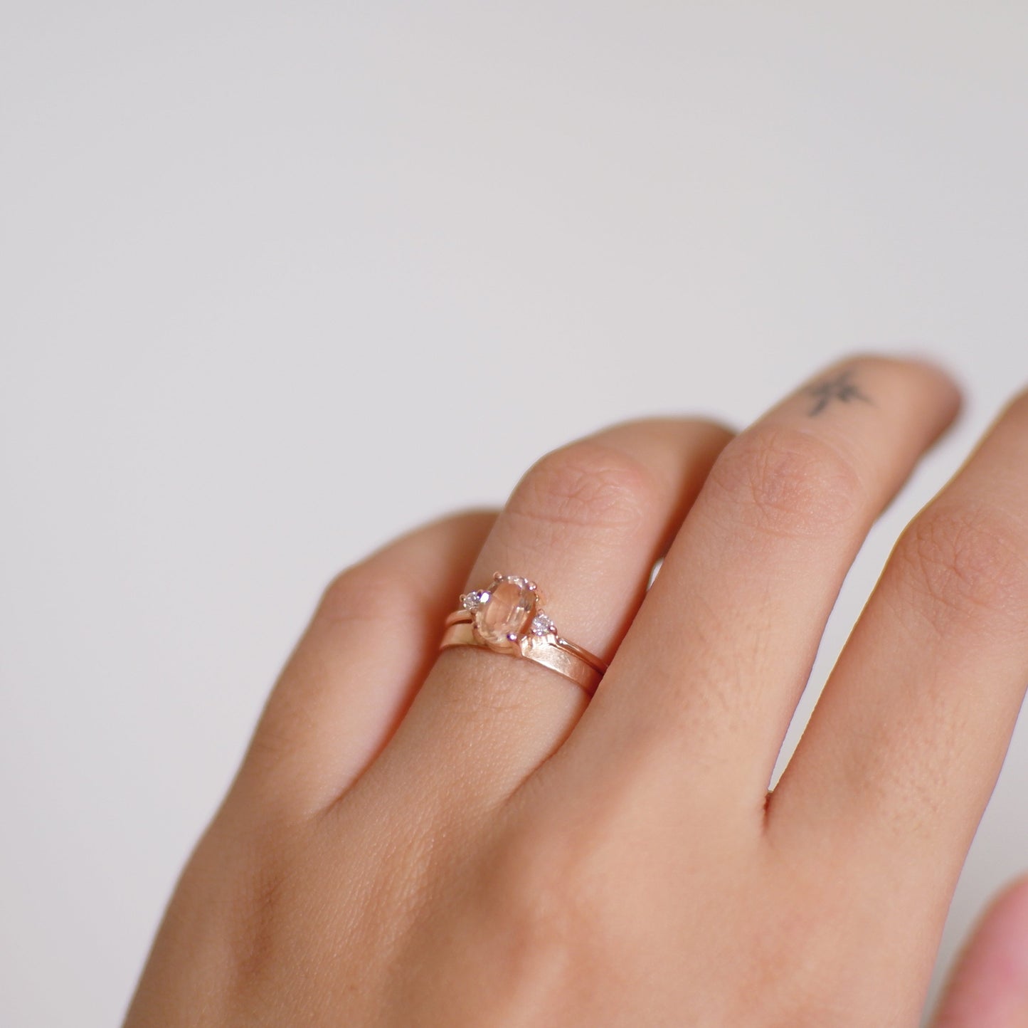 The Allure Birthstone Ring in Solid Gold