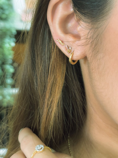 The Minimalist Knot Earrings in Solid Gold