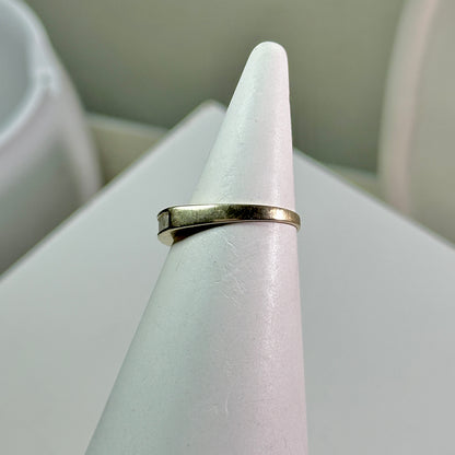 (Handed-Down) The Diamond Baguette Ring in Solid Gold