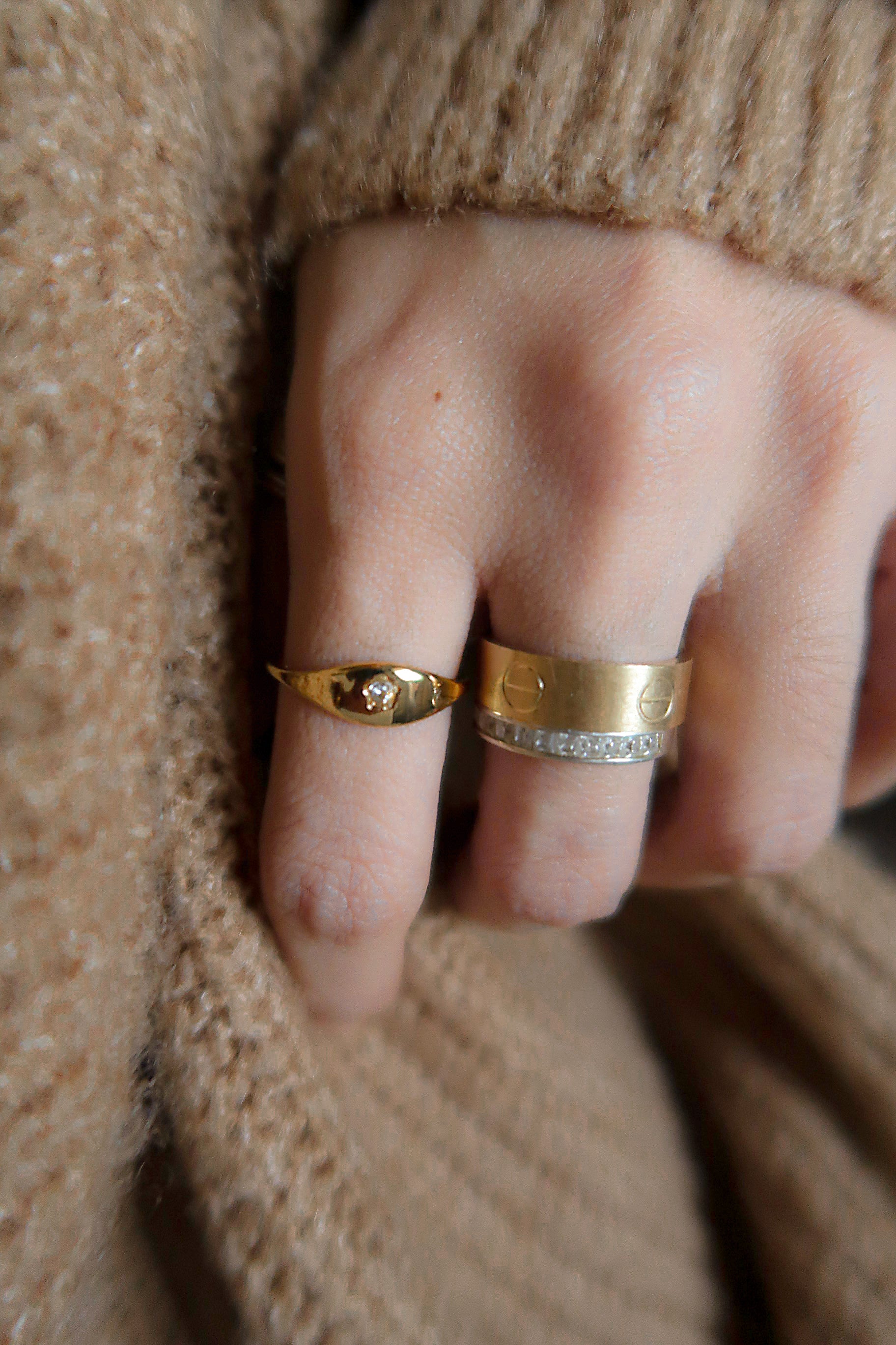 The Uncommon Signet Solitaire Zircon Ring