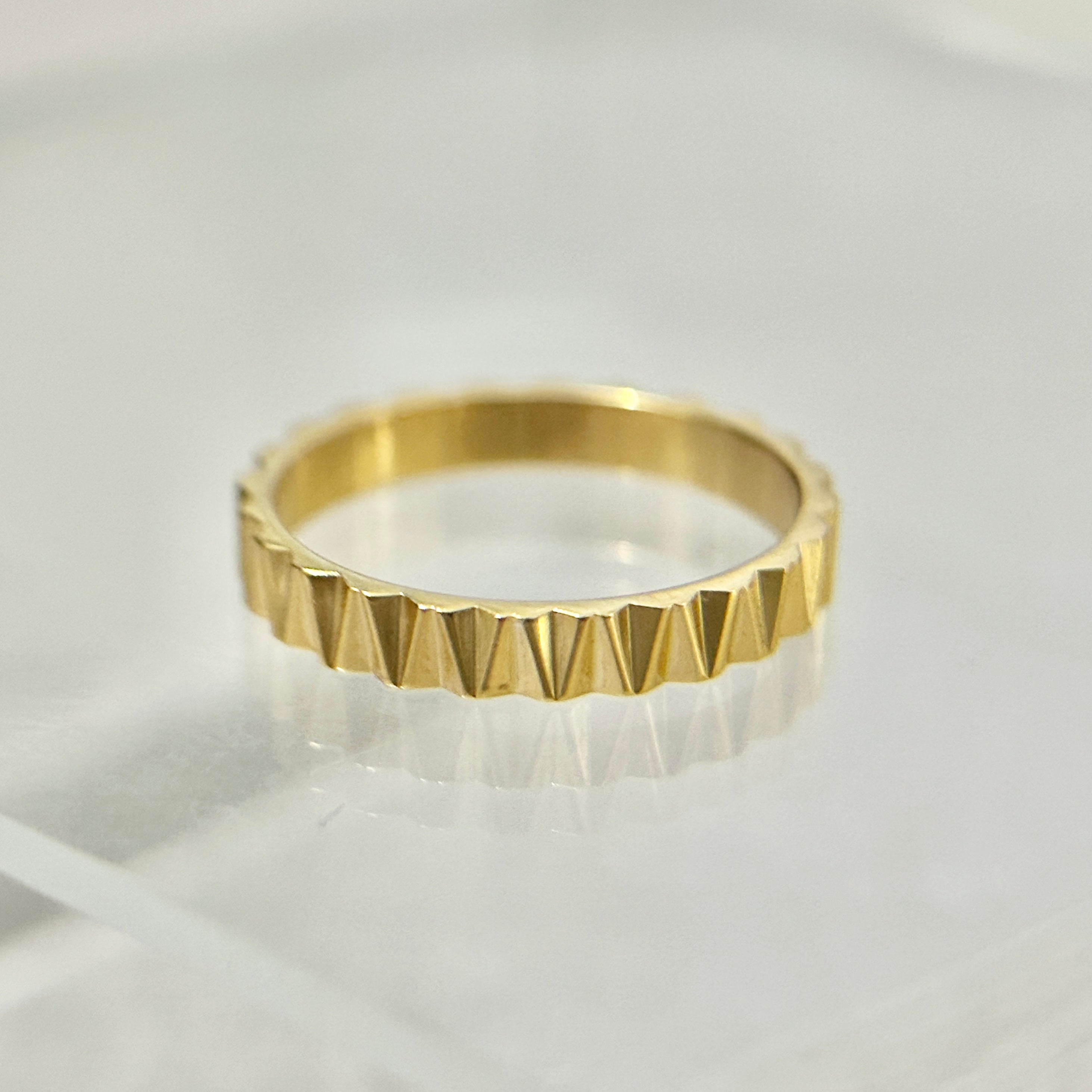 The Folded Plane Stacker Band