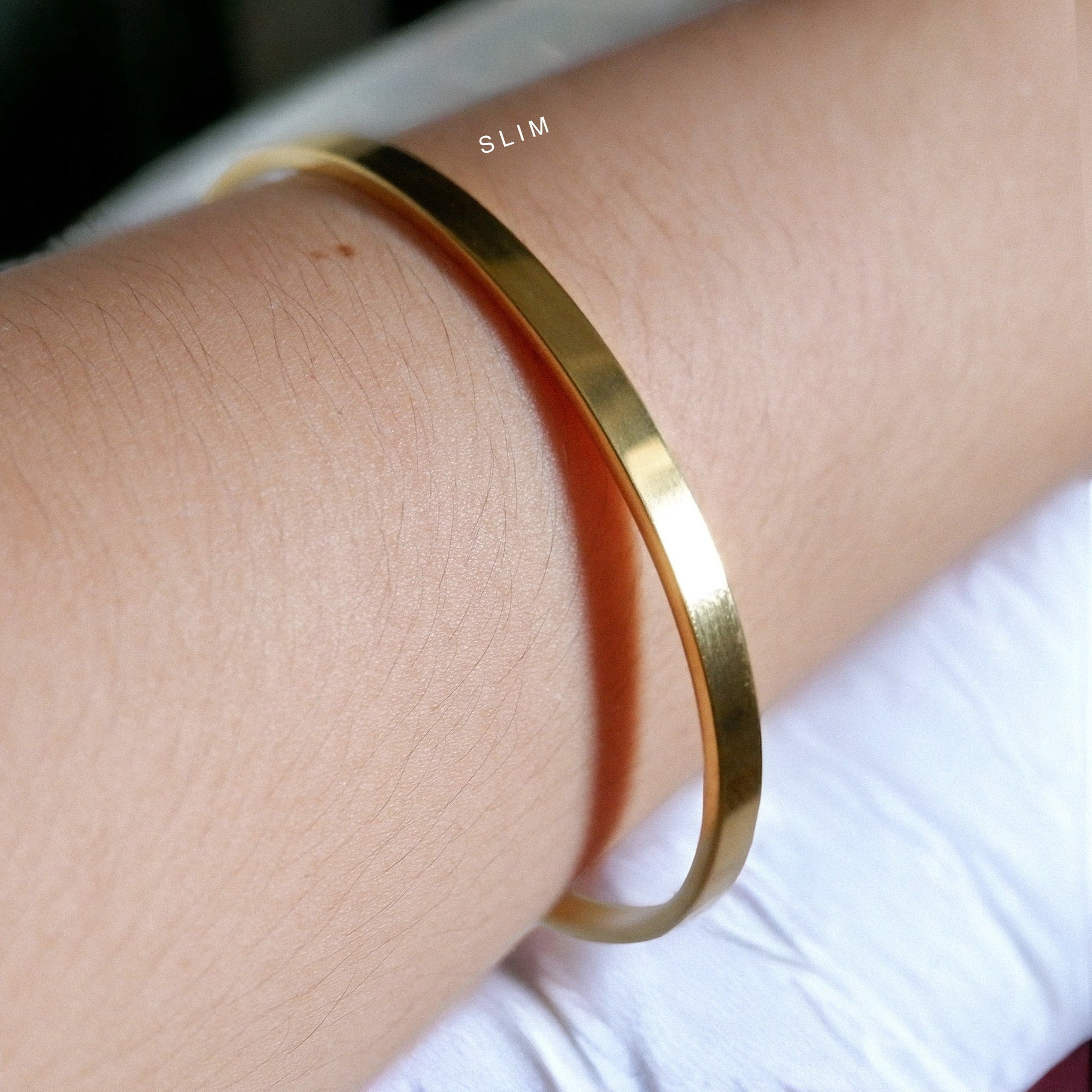 The Bare Bangle