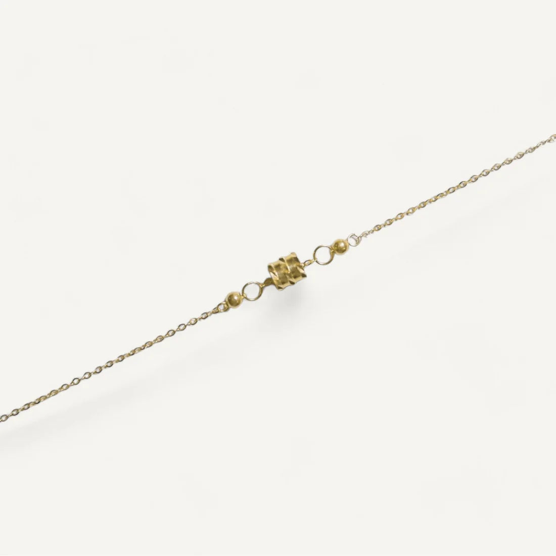 The Barrel Bracelet in Solid Gold