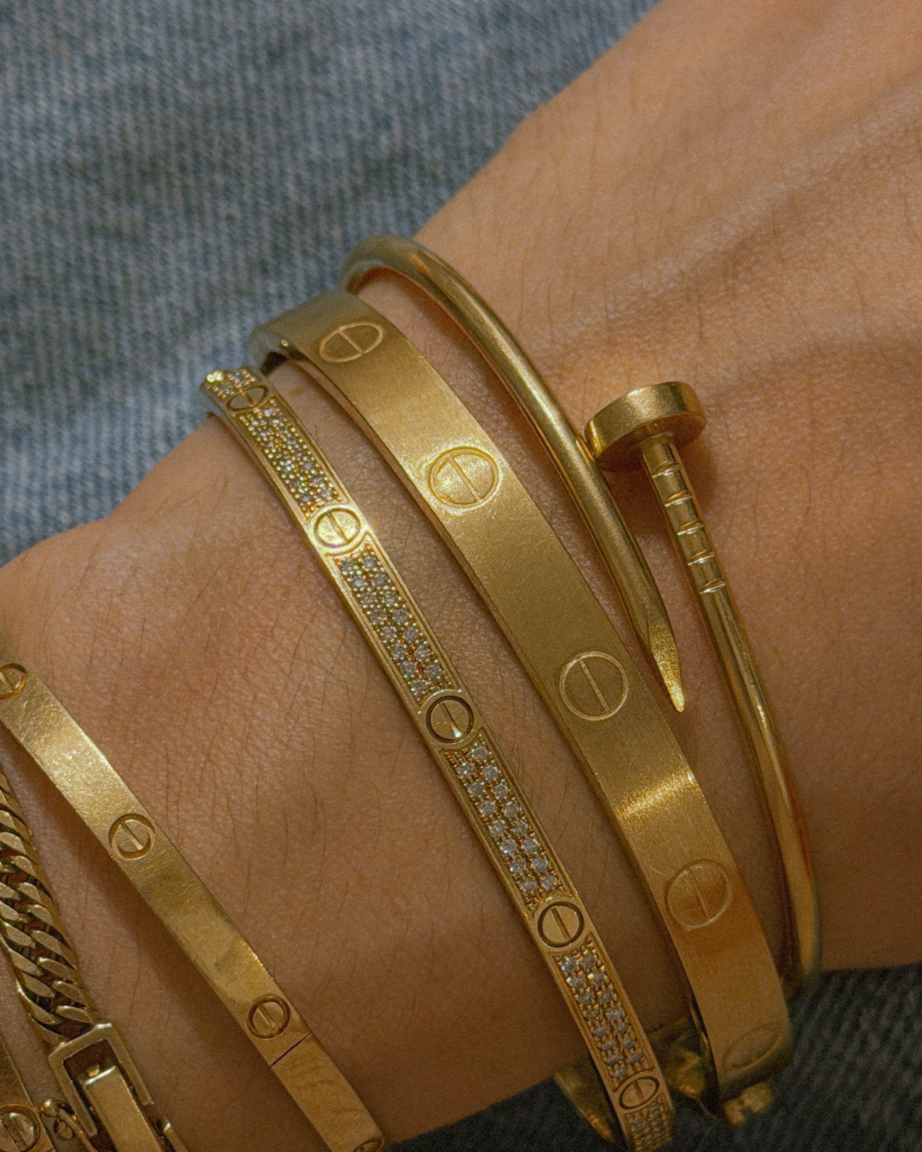 (Handed-down) 2025 Rare Matte Brushed 6mm Love Bangle in Solid Gold