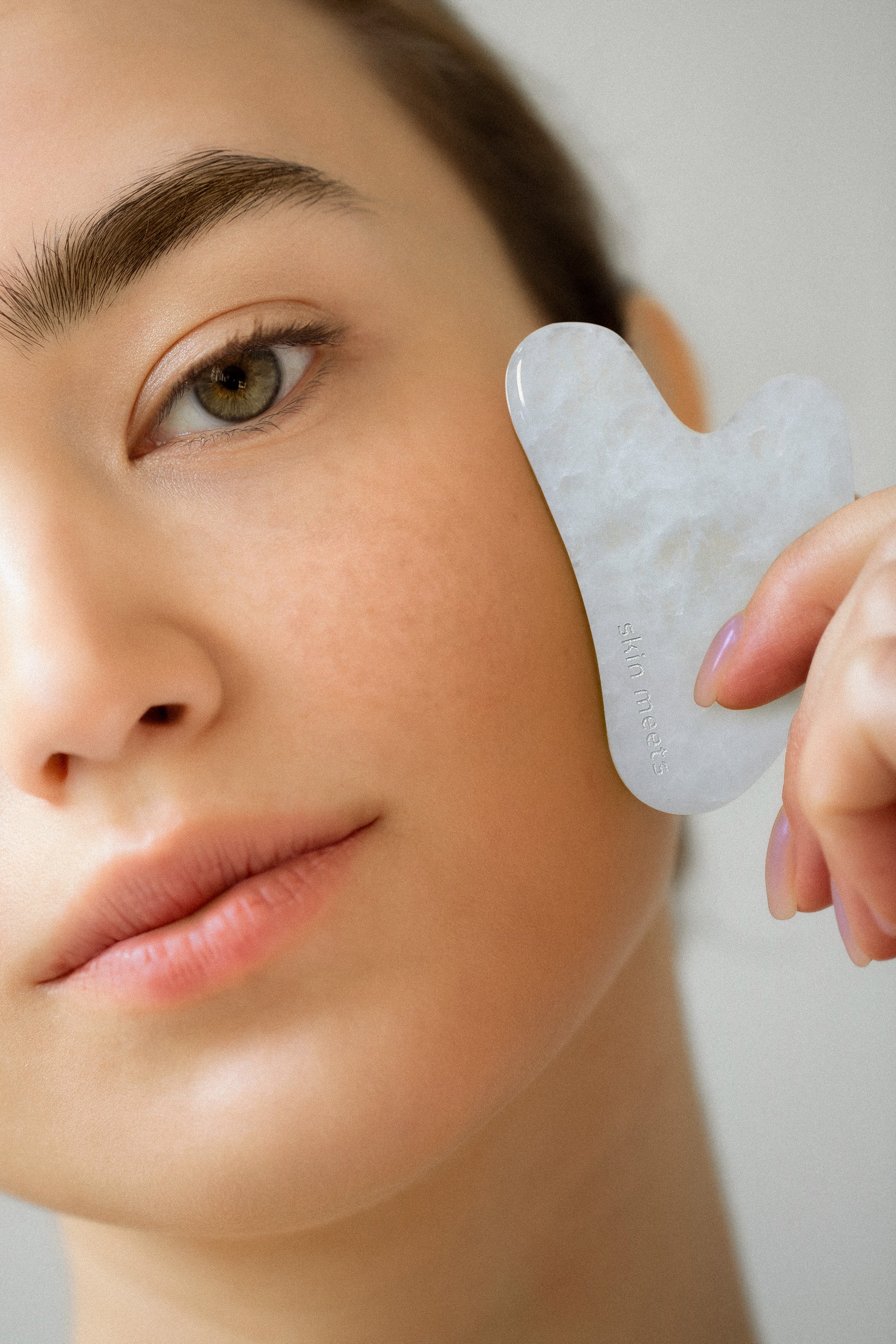 Recovery Gua Sha Facial Sculpting Stone