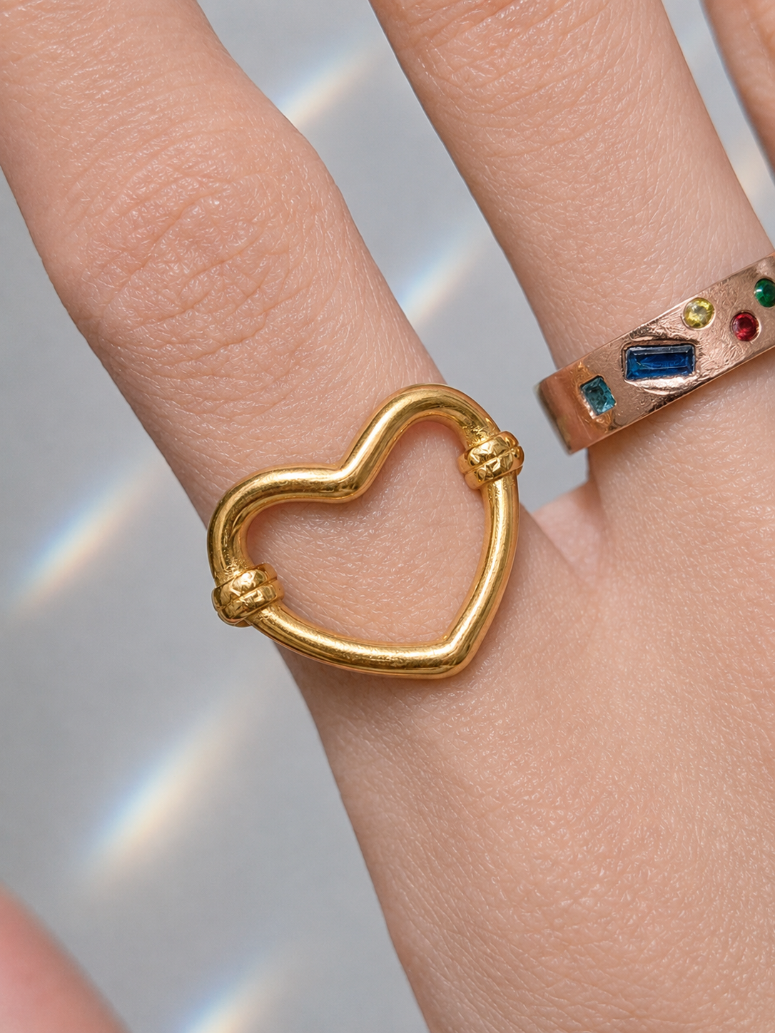 The Bold Outline Heart Ring