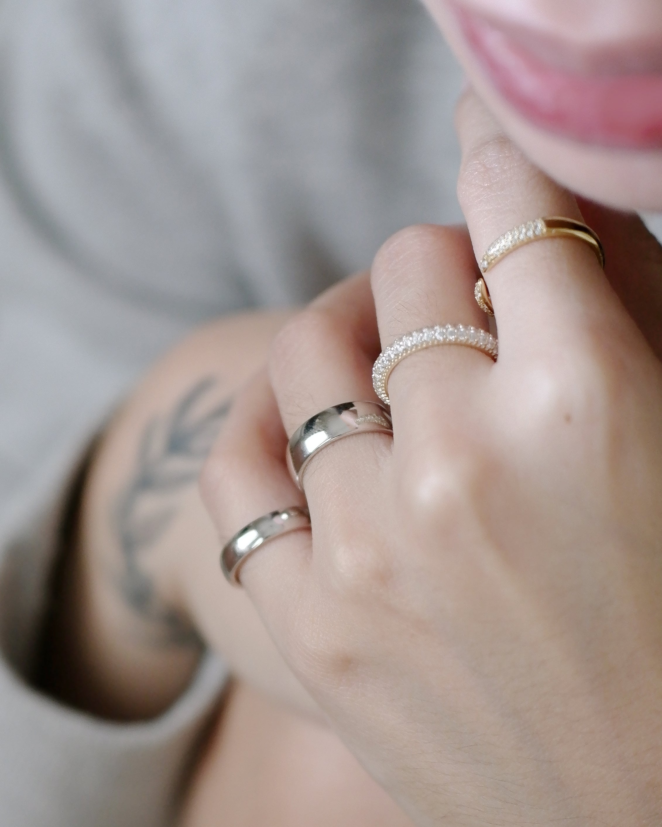 The Classic 6mm Band in Silver