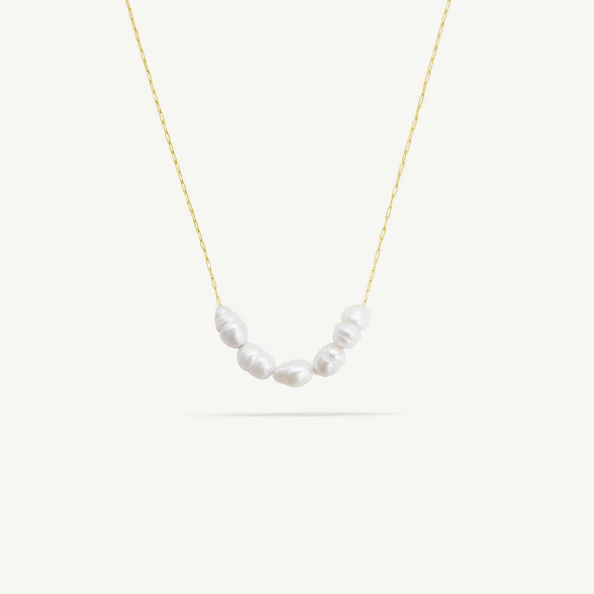The Classic Rice Pearls Floating Necklace