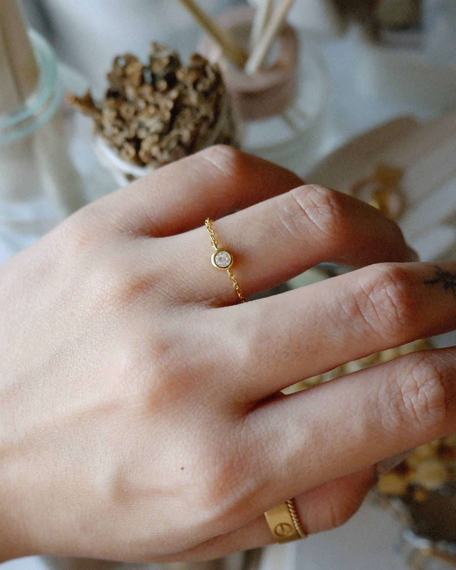 The Classic Solitaire Chain Ring