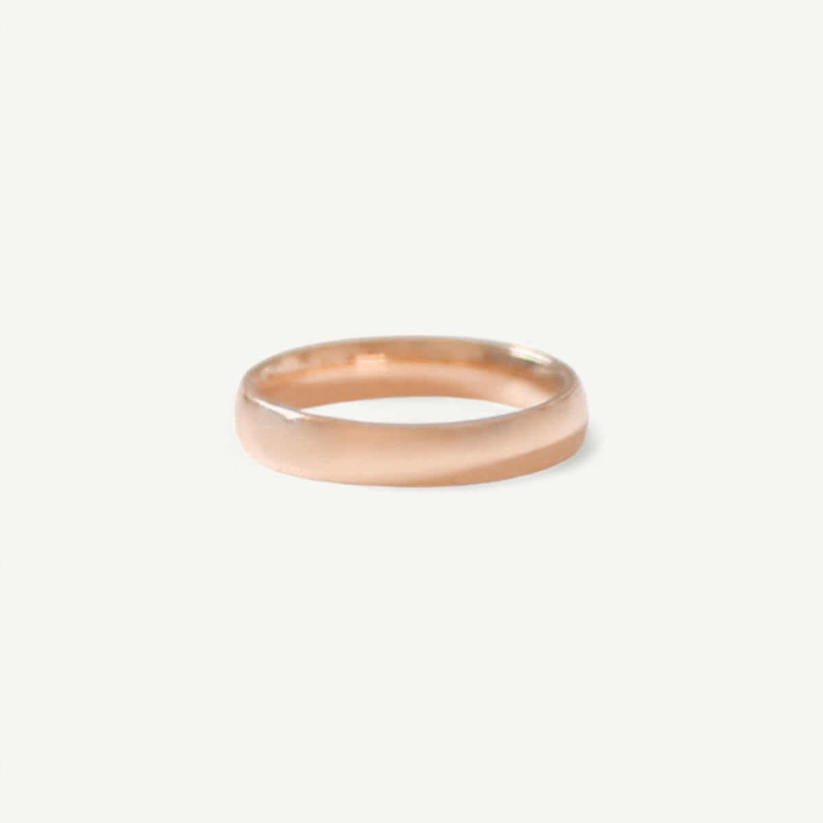 The Dainty Curved 4mm Band
