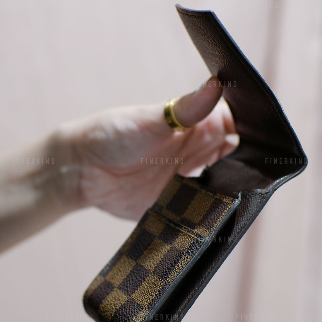 Louis Vuitton  2006 Damier Ebene Cigarette/Cosmetic Holder