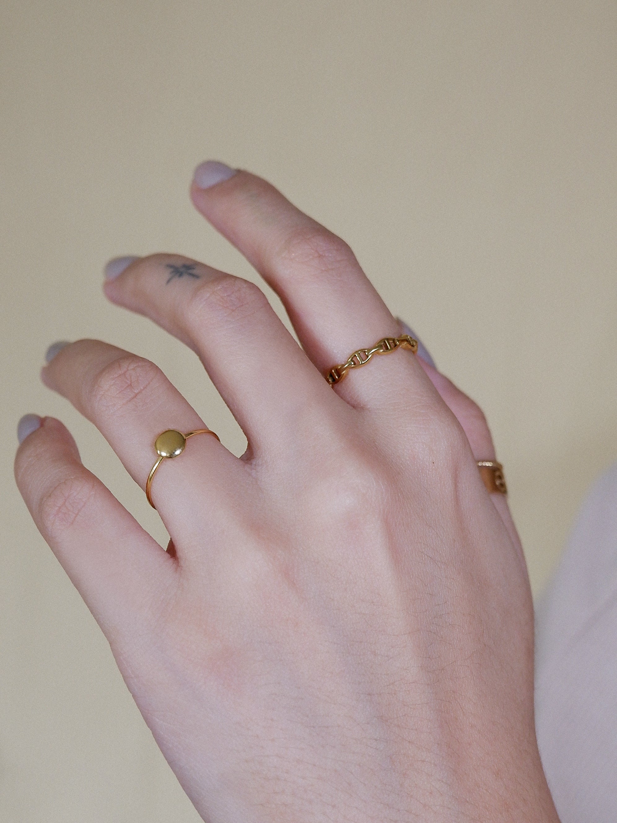 The Designer Solid Chain Band