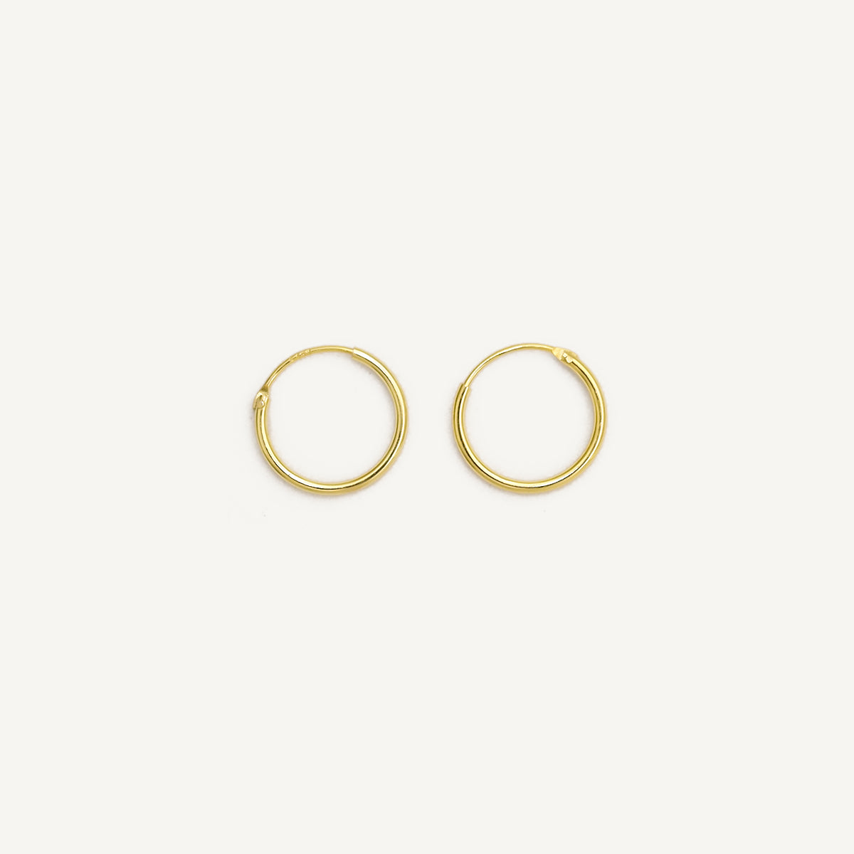 The Essential Seamless Earrings