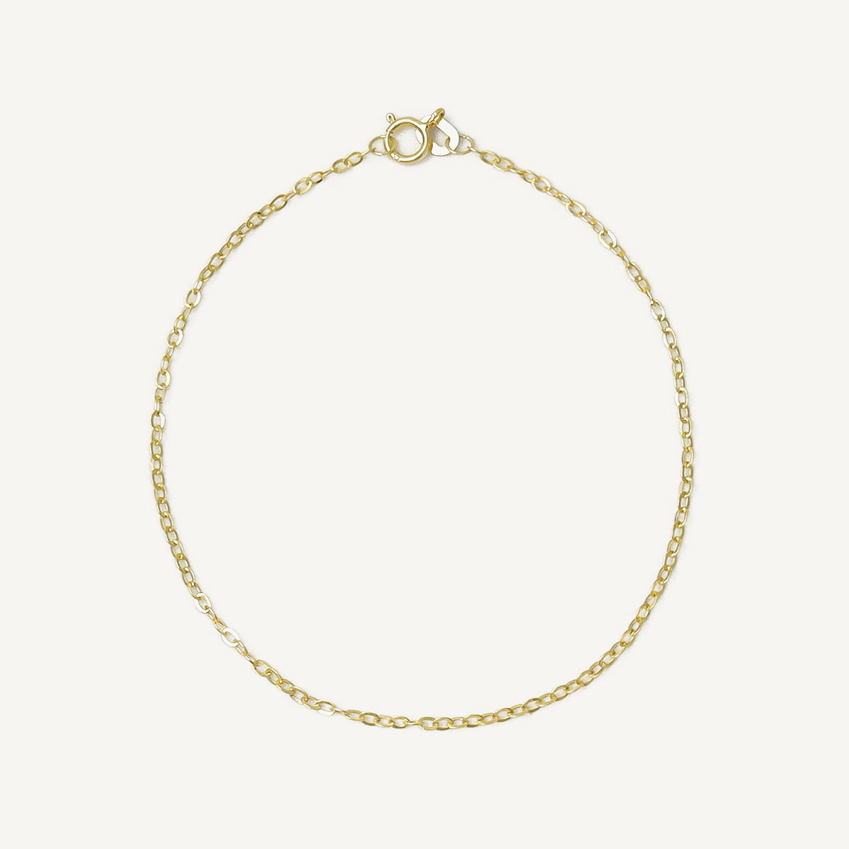 The Essential Bracelet in Solid Gold