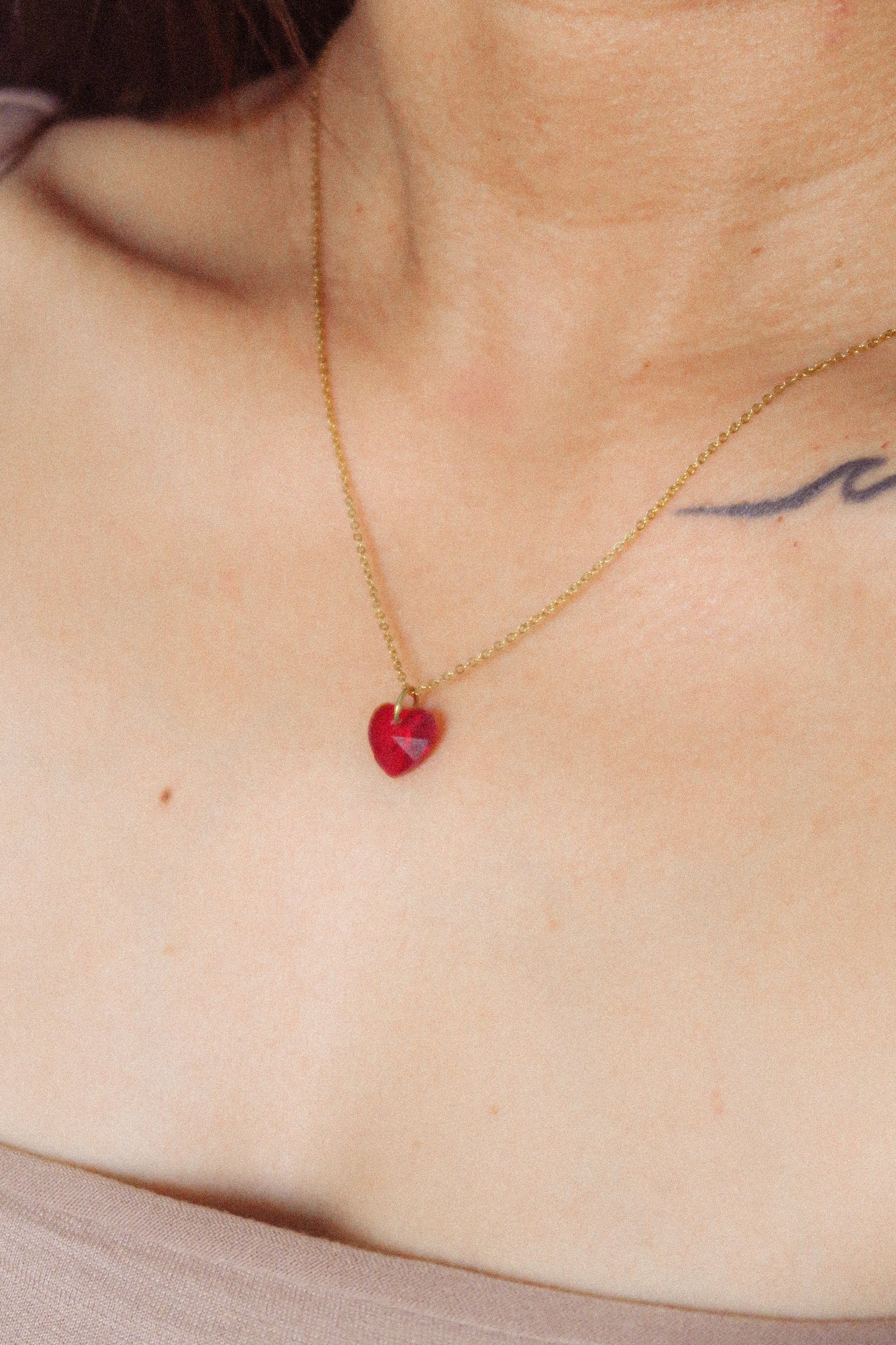 The Glassy Heart Necklace