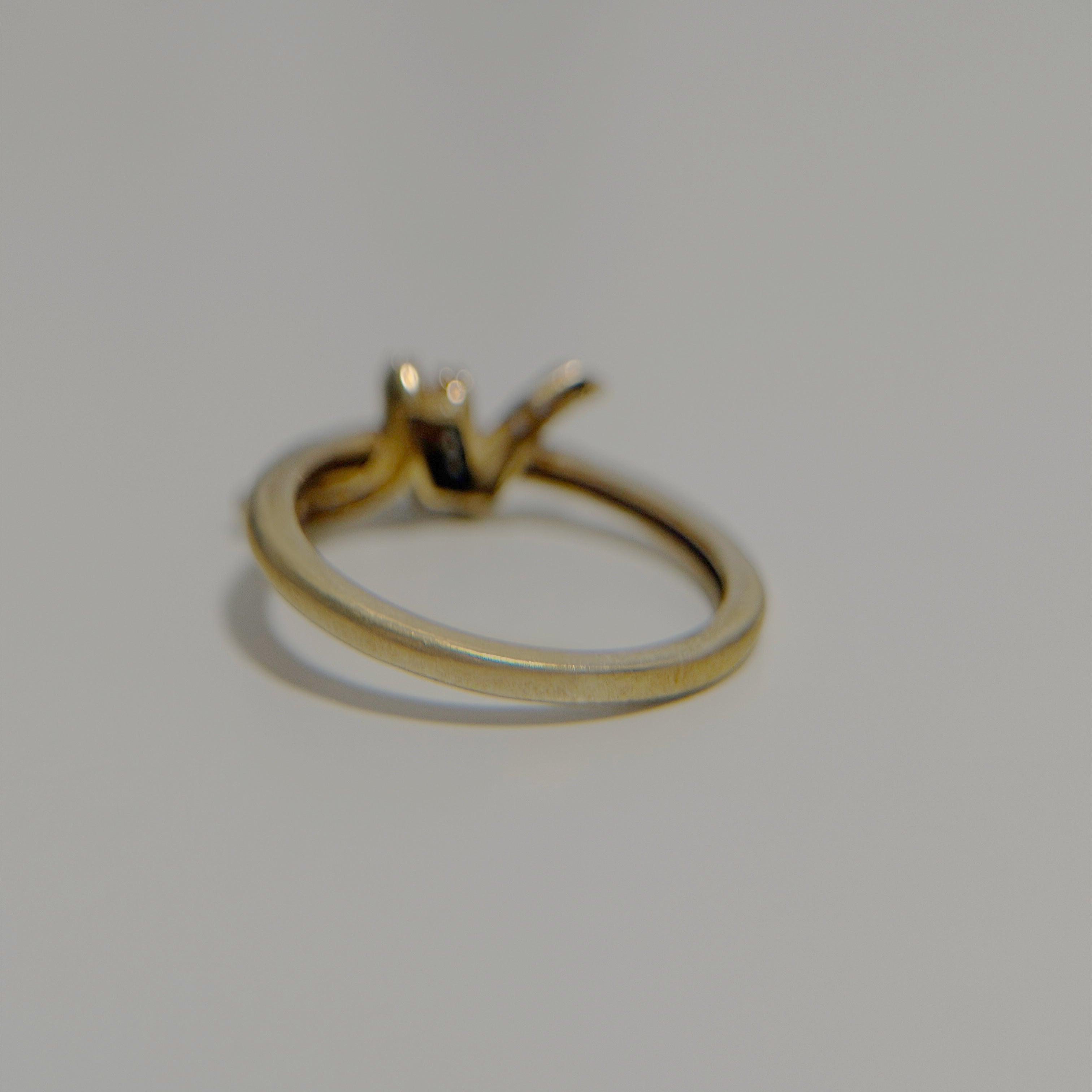 (Handed-down) Dainty Pave Knot Ring in Solid Gold