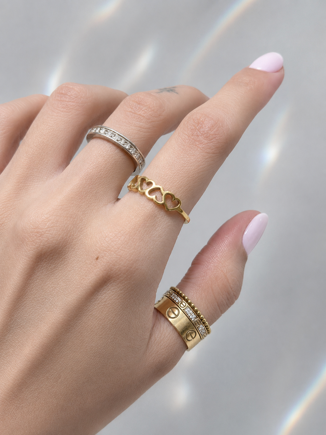 The Outline Heart Pattern Ring