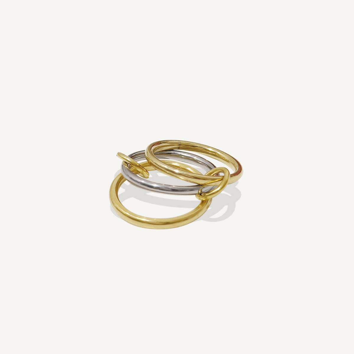 The Two-Tone Connected Ring | Holiday Shop