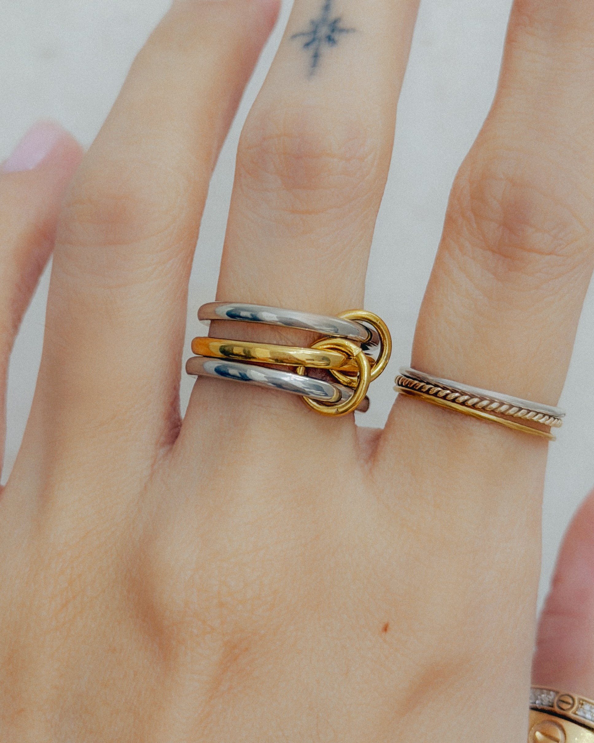 The Two-Tone Connected Ring | Holiday Shop
