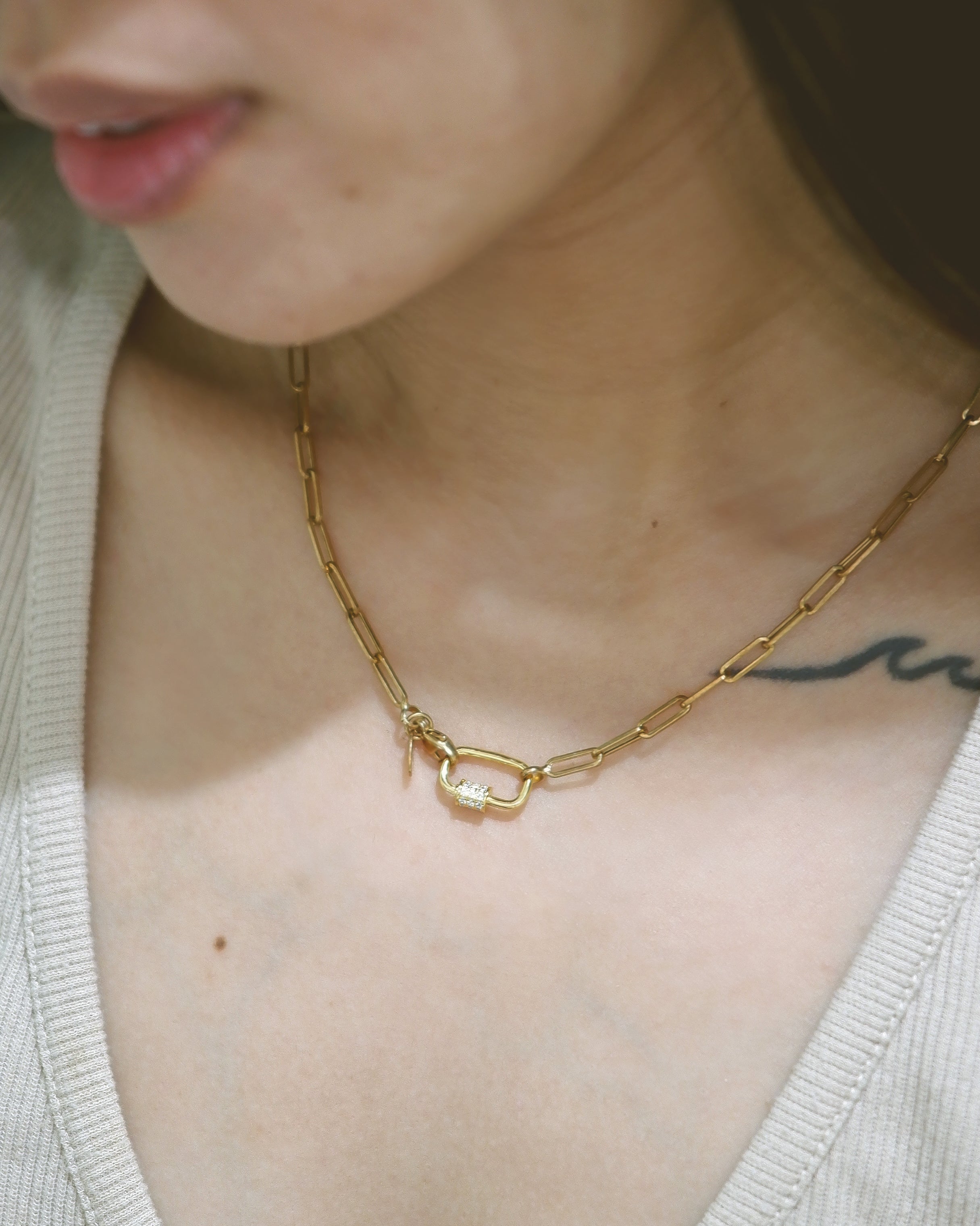 The Signature Pendant and Ring Carabiner