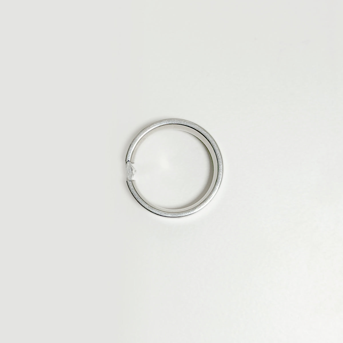 Prism Floating Cigar Band