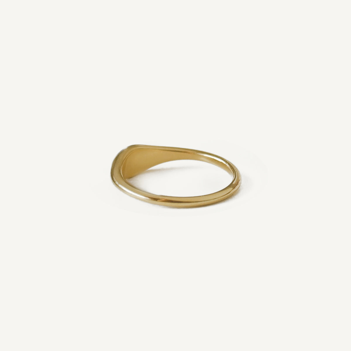 The Engraved Minimal Oval Signet Ring