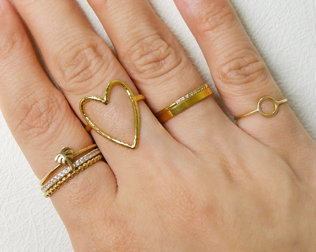 The Any-size Textured Tat Heart Ring