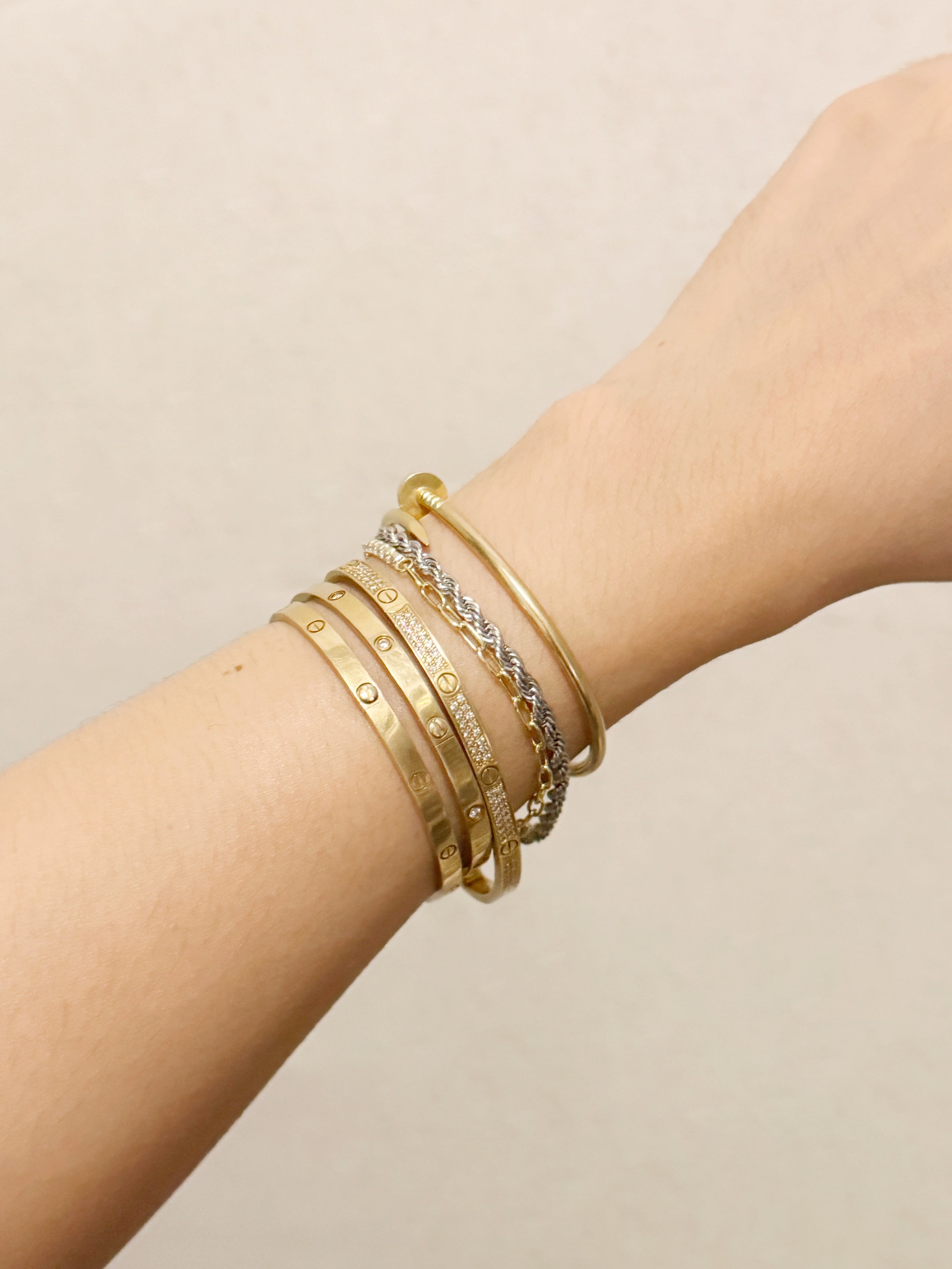 The Statement Twila Classic Bracelet | Holiday Shop