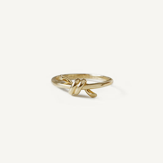 The Tiffany Knot Ring in HK Setting Solid Gold