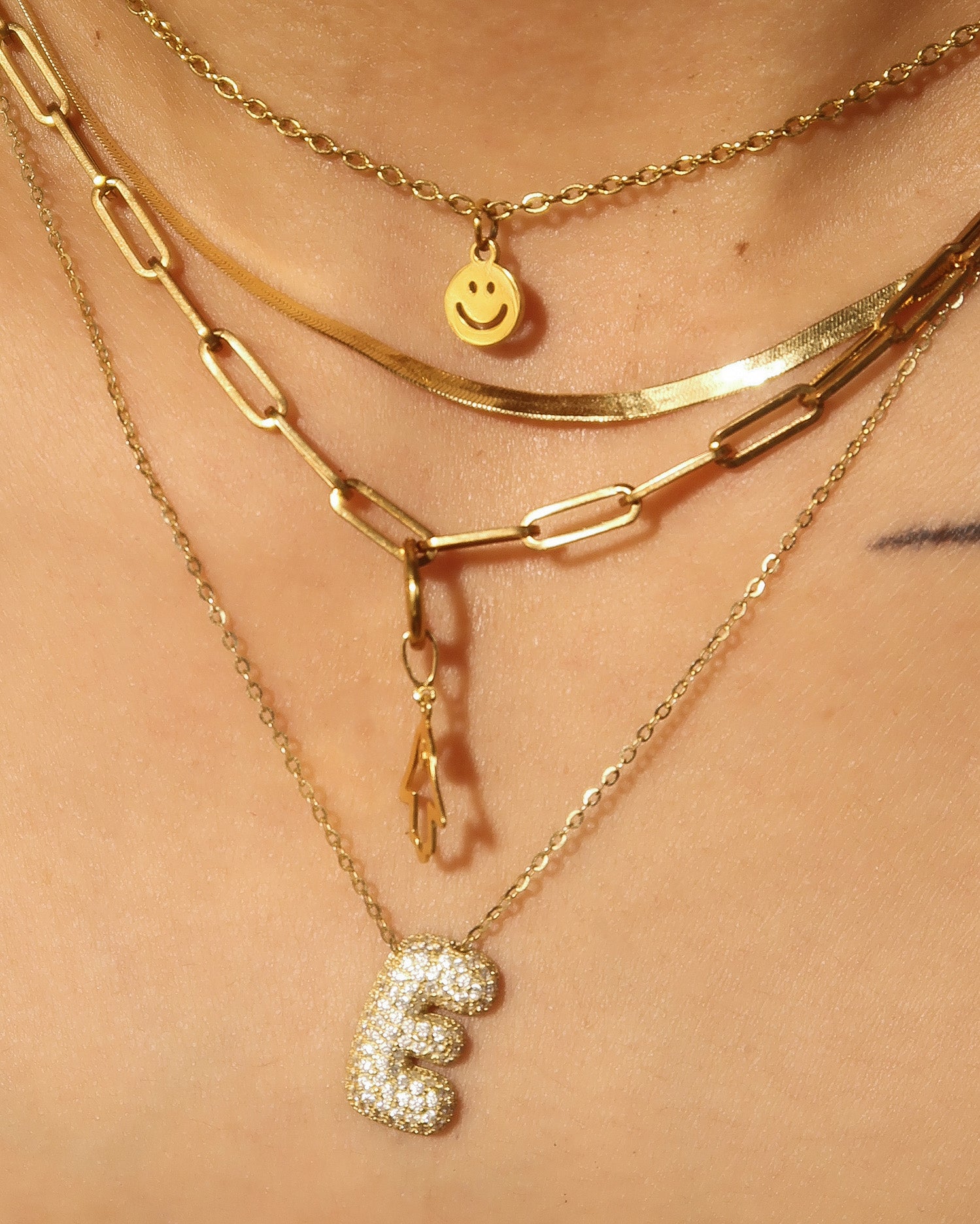 The Happy Days Tiny Smile Necklace