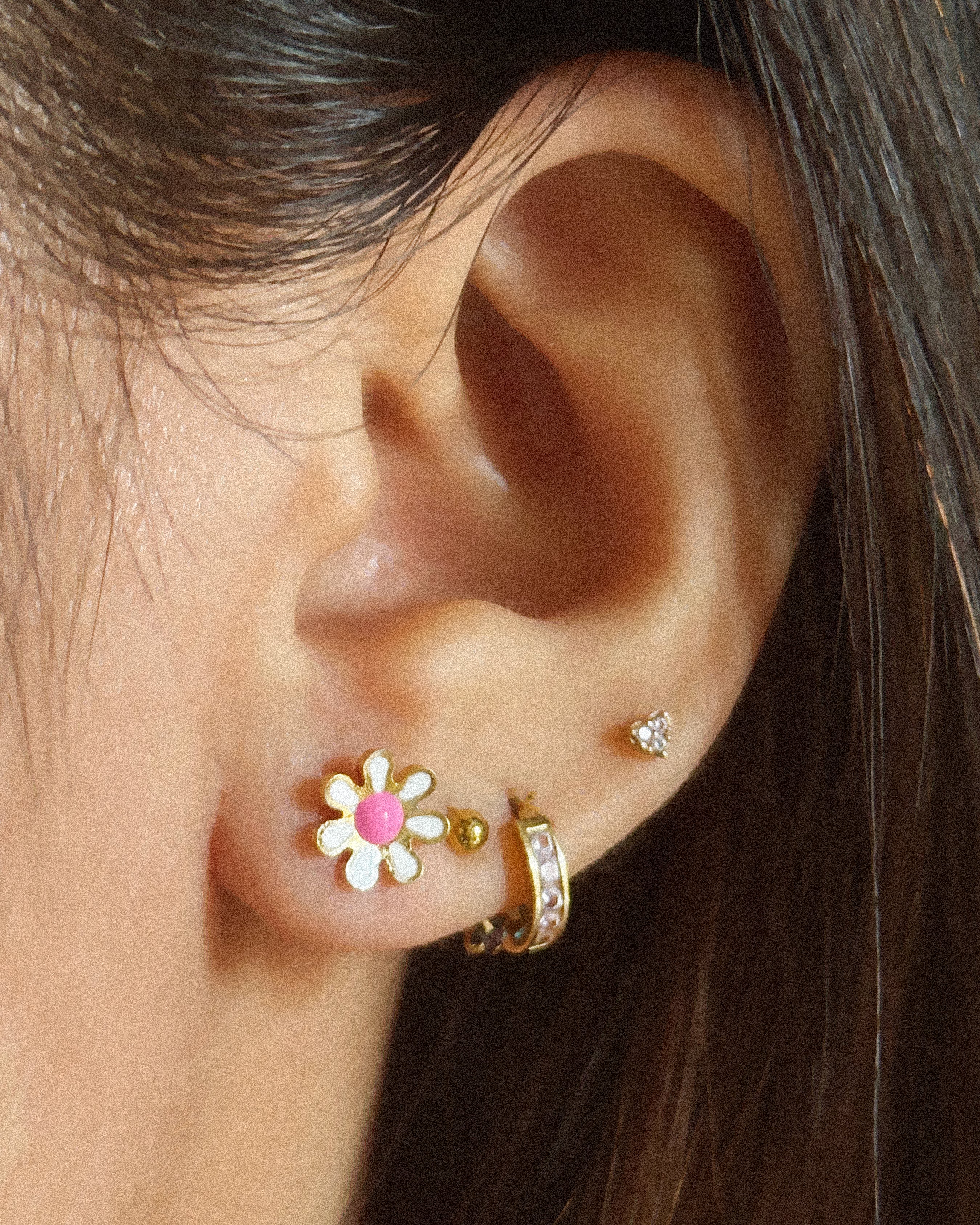 The Baby Tropical Flower Flat Back Studs