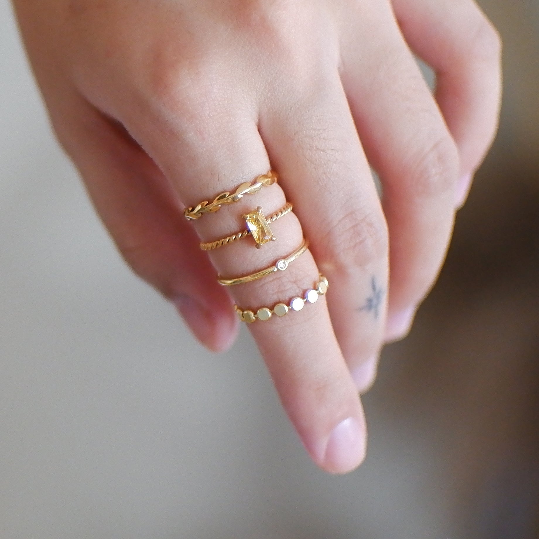 The Leaf Stacker Ring