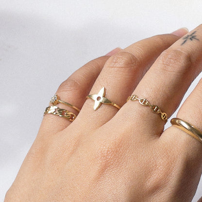 The Luster Ring in Solid Gold