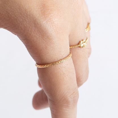 The Fine Textured Ring in Solid Gold