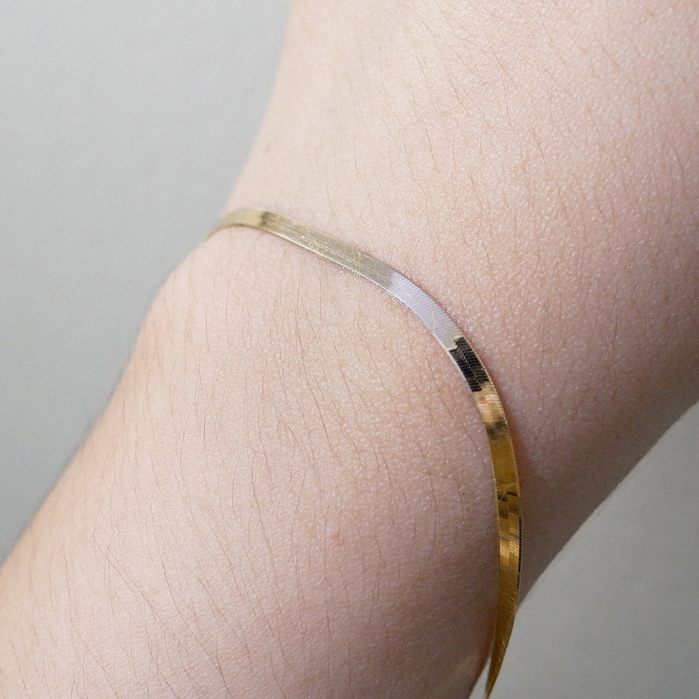 The Harper Bracelet in Solid Gold