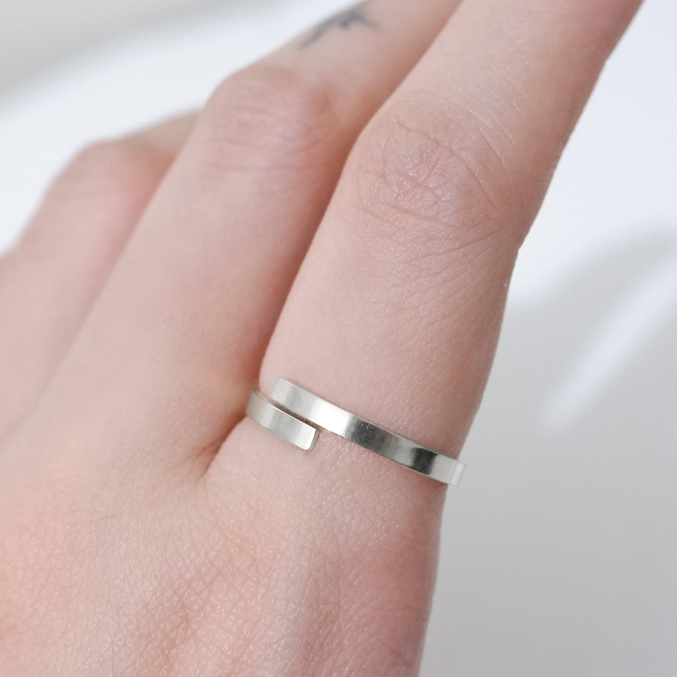 The Any-size Wrap Ring