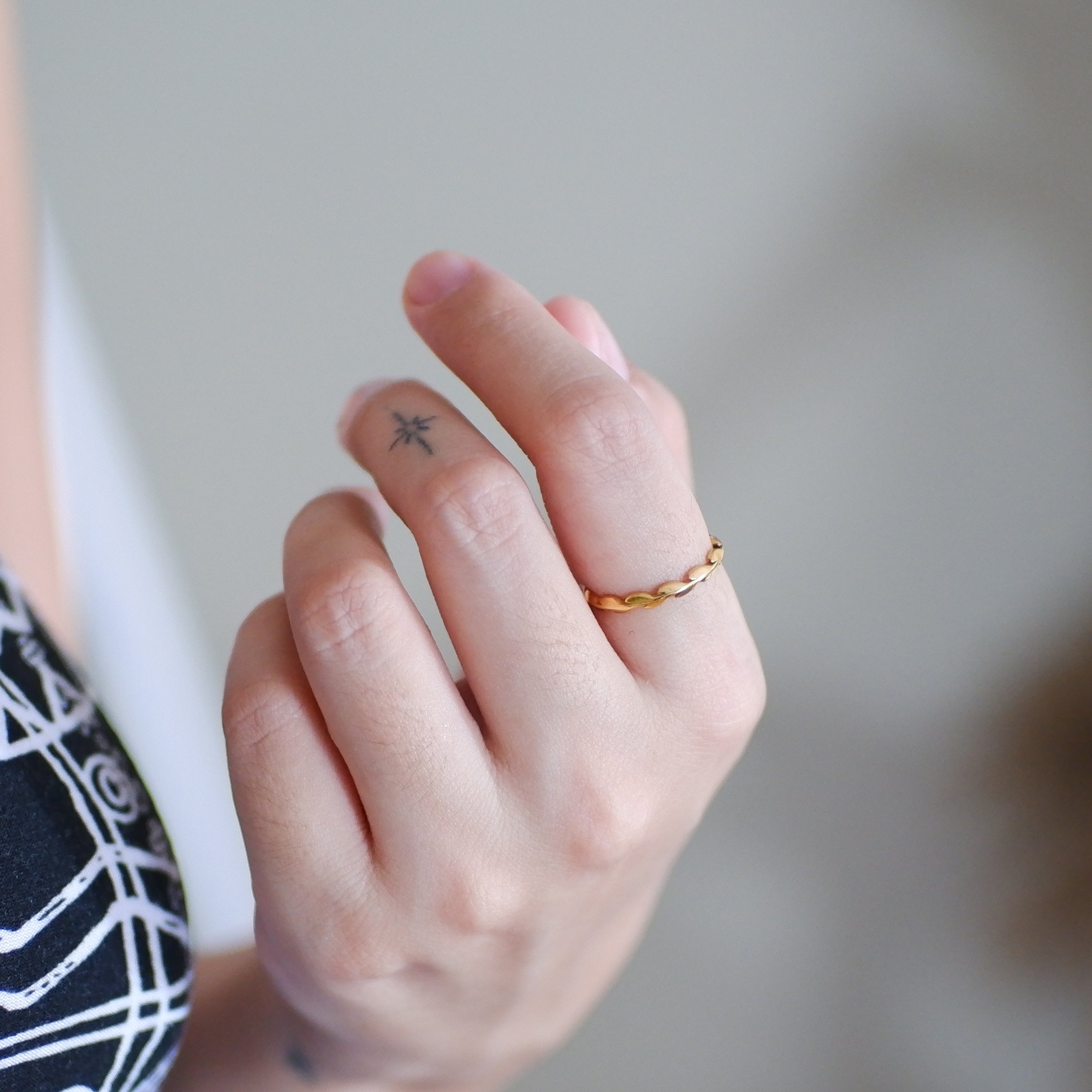 The Leaf Stacker Ring