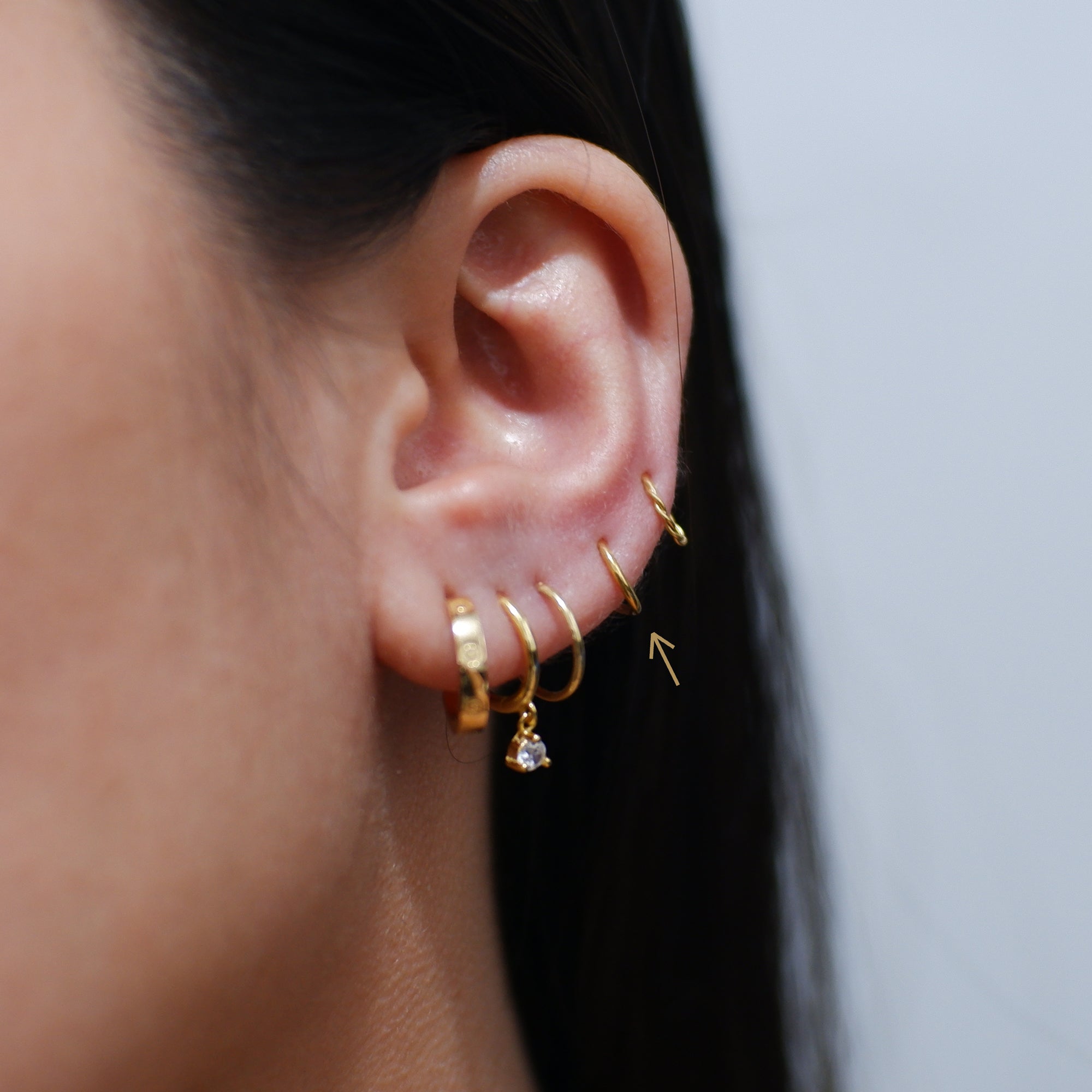 The Essential Seamless (No Hinge) Earrings