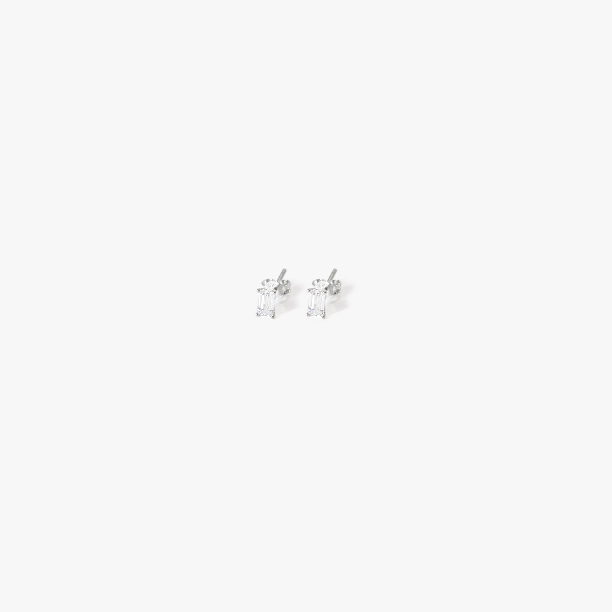 The Baguette Birthstone Earrings in Solid Gold