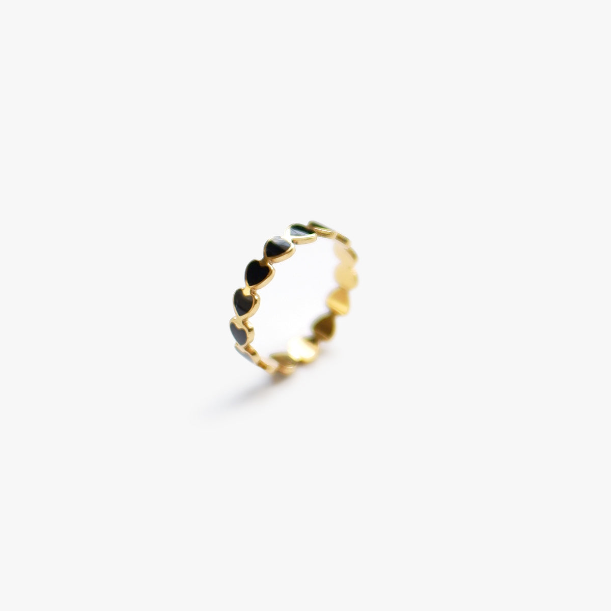 The Black Heart Pattern Ring