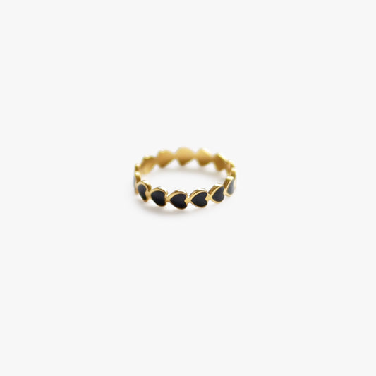 The Black Heart Pattern Ring